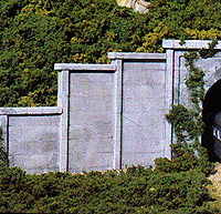 Woodland Scenics 1258 Hydrocal Plaster Cast Retaining Walls - Concrete A Scale, Pack of 3
