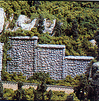Woodland Scenics 1261 Hydrocal Plaster Cast Retaining Walls (Pack of 3) - Random Stone A Scale