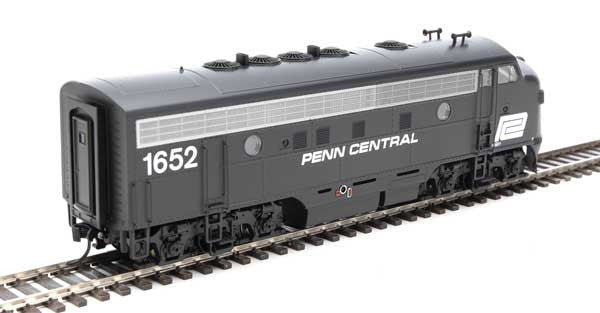 Walthers 19985 HO Scale Model Train - EMD F7 A - PC - Penn Central #1652 (Black and White) with DCC & Sound Function