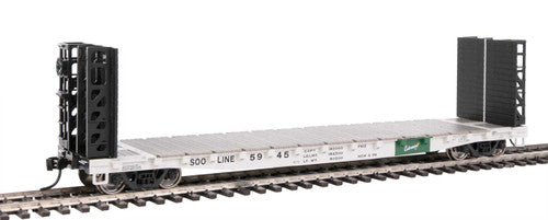 HO Scale Walthers 5915 53' GSC Bulkhead Flatcar SOO - Soo Line #5945 in White, Black & Green