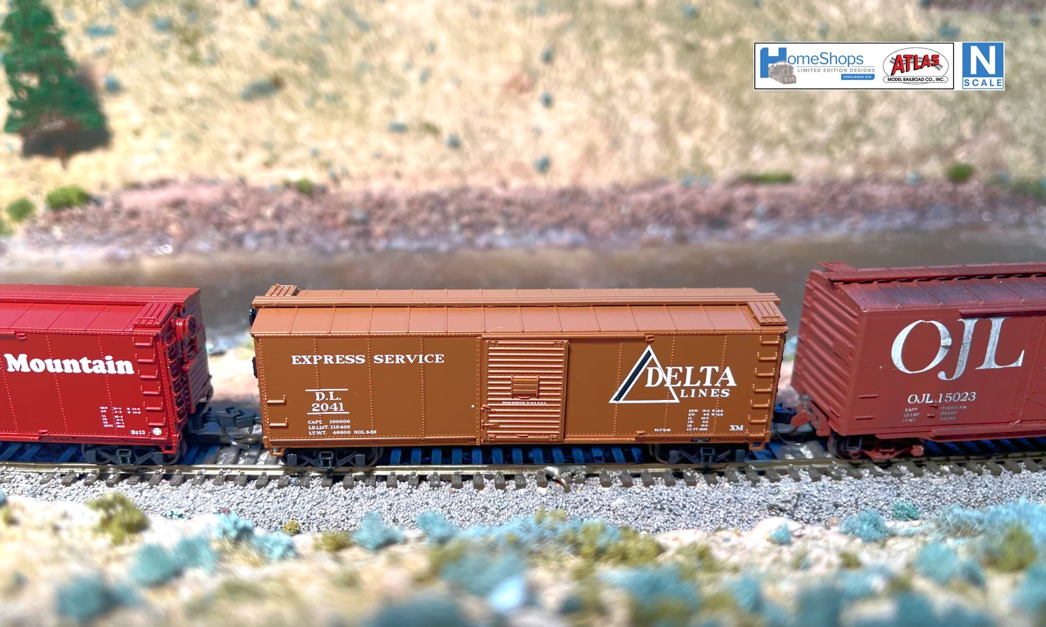 N Scale Atlas USRA Rebuilt 40' Steel Box Car - Delta Lines #2041 by HomeShops