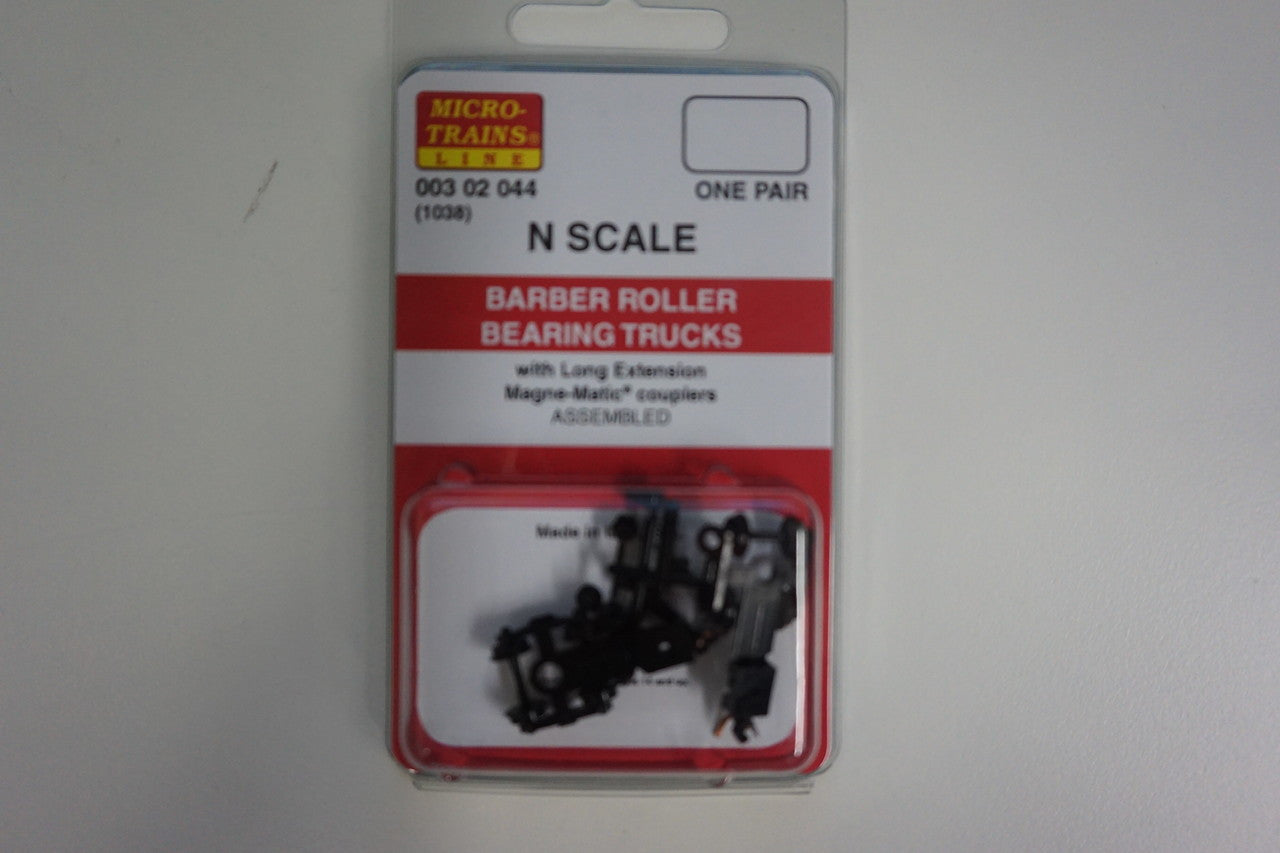 N Scale 00302044 Micro Trains 1 Pair Barber Roller Bearing Trucks with Long Extension Magne - Matic® Couplers (1038)