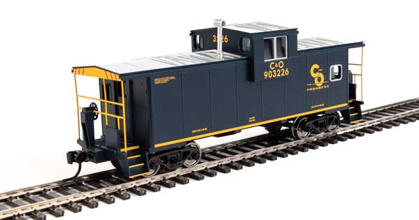 Walthers Mainline HO Scale Model Train Caboose - C&O Chesapeake & Ohio #903226 (Product Number 910 - 8711)