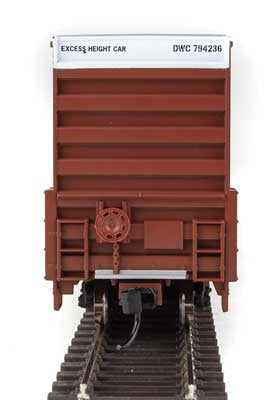 Walthers HO Scale 60-Foot High Cube Plate F Boxcar Model - CN Canadian National #794236 (Limited Edition)