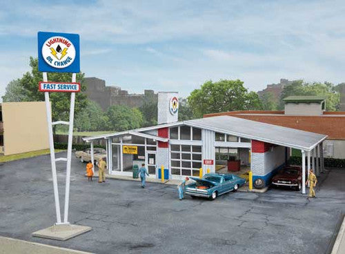 Walthers HO Scale 933 - 3543 Repurposed Drive - in Oil Change Gas Station Kit