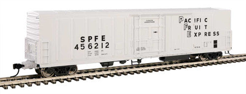 Walthers 910-3965 HO Scale 57-Foot Mechanical Reefer Model for Southern Pacific Railroad with SPFE #456349