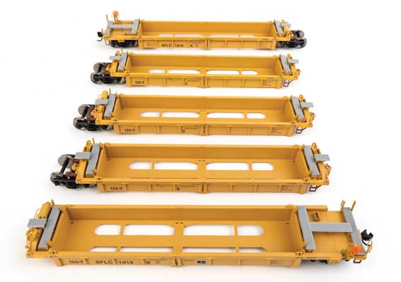Walthers HO Scale Thrall 5 Unit Rebuilt 40-Foot Well Car for BNSF Santa Fe Leasing SFLC #1018 - Ideal for Model Railroad Enthusiasts
