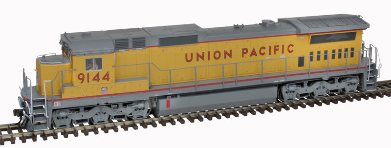 Atlas HO Scale Model Train - DASH 8 - 40C Union Pacific #9105 with Front Ditch Lights, DCC & Sound (Yellow, Gray, Red Frame Stripe)