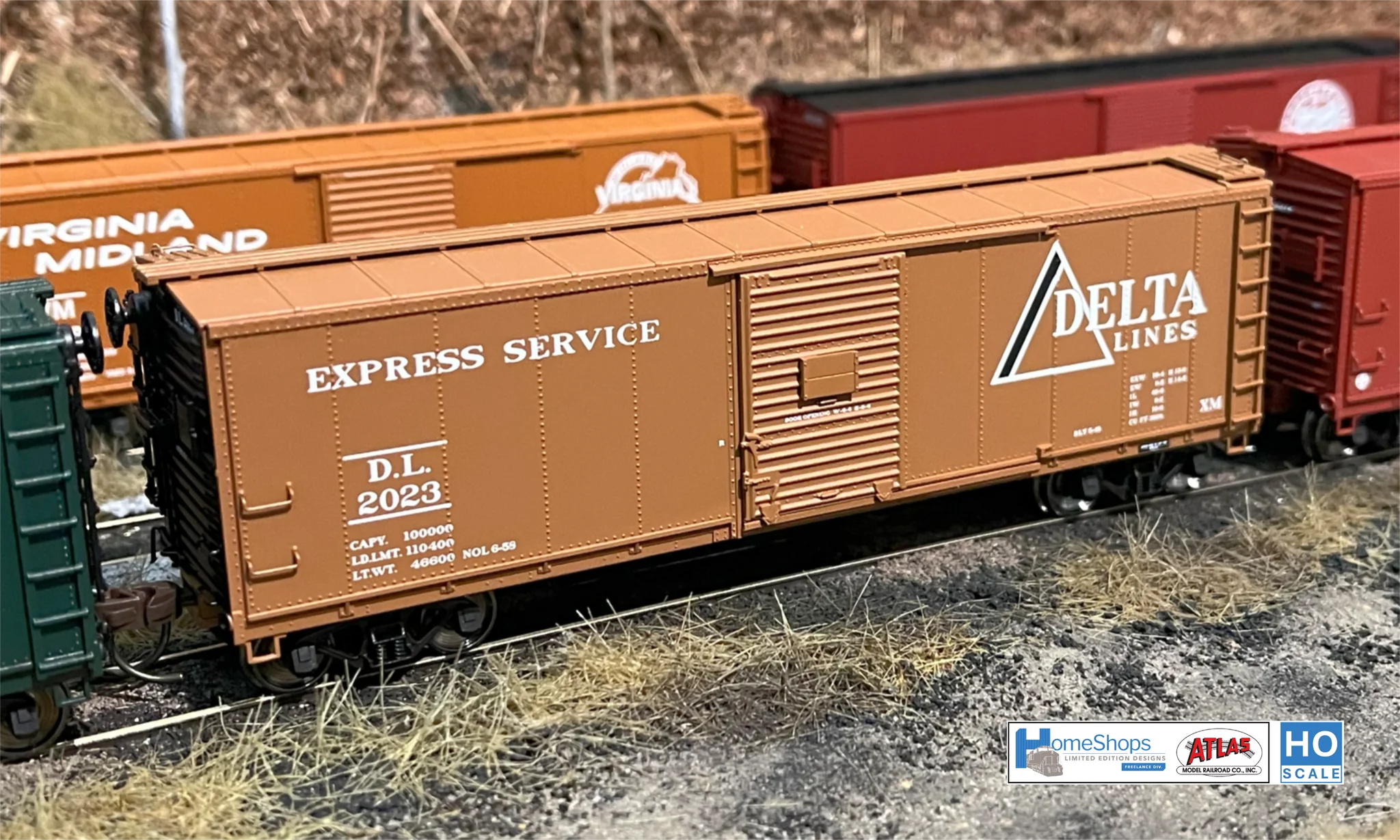 HO Scale Model Railroad - HomeShops HFB-037-003 DL Delta Lines #2064 Atlas USRA Rebuilt Steel 40-Foot Box Car