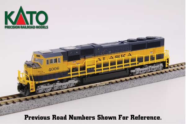 Kato N Scale Standard DC Model Train - SD70MAC Alaska Railroad #4015 Spirit of North Pole in Blue and Yellow Colors