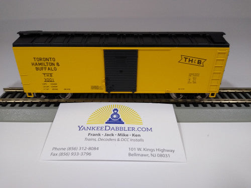 HO Scale Model Train 40-Foot Boxcar - Bowser 5965 TH&B Toronto Hamilton & Buffalo #3298